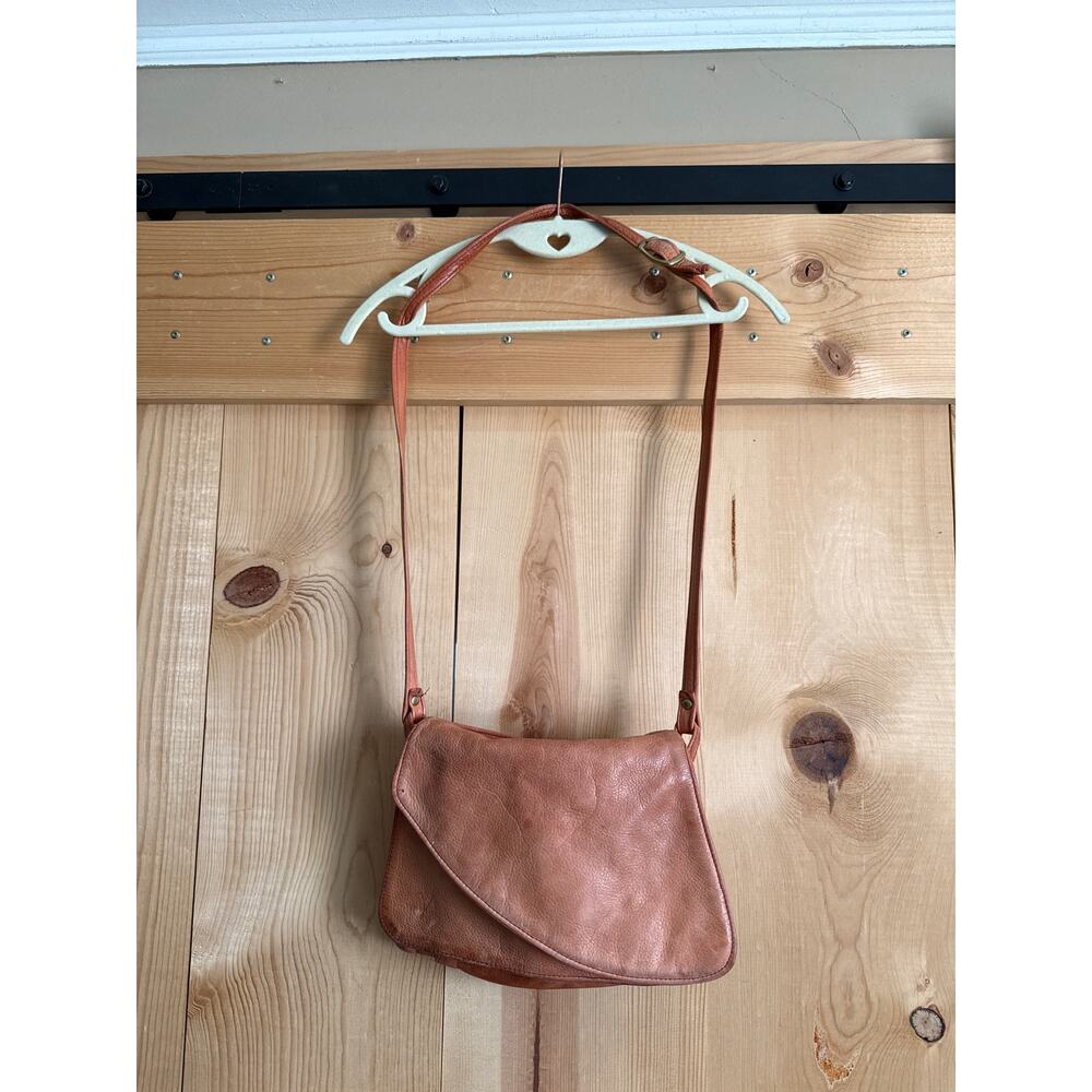 VINTAGE Victoria Leather Crossbody Purse Orange Made in USA Folded Bag